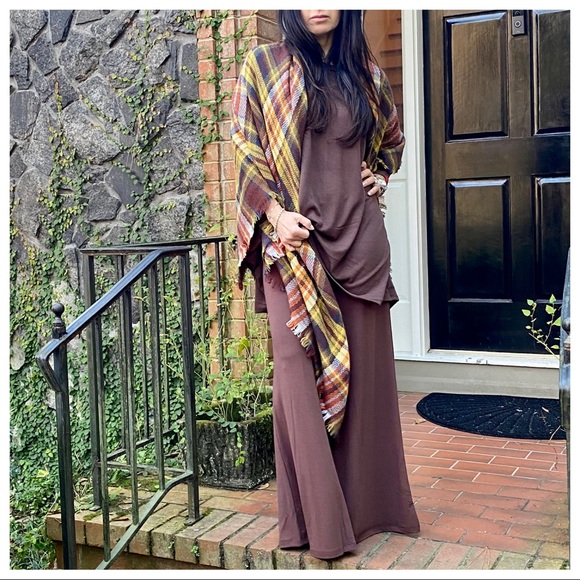 EARTH TONES GORGEOUS OVERSIZED SCARF/SHAWL - Picture 2 of 4